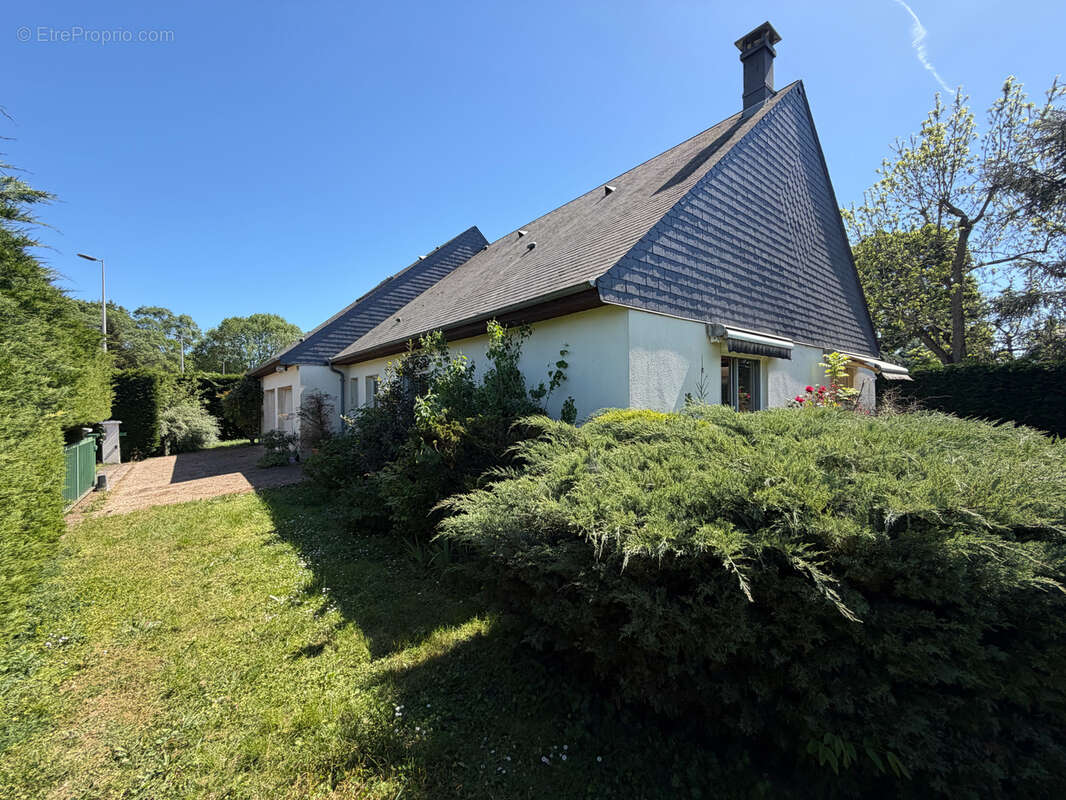 Maison à CHATELLERAULT