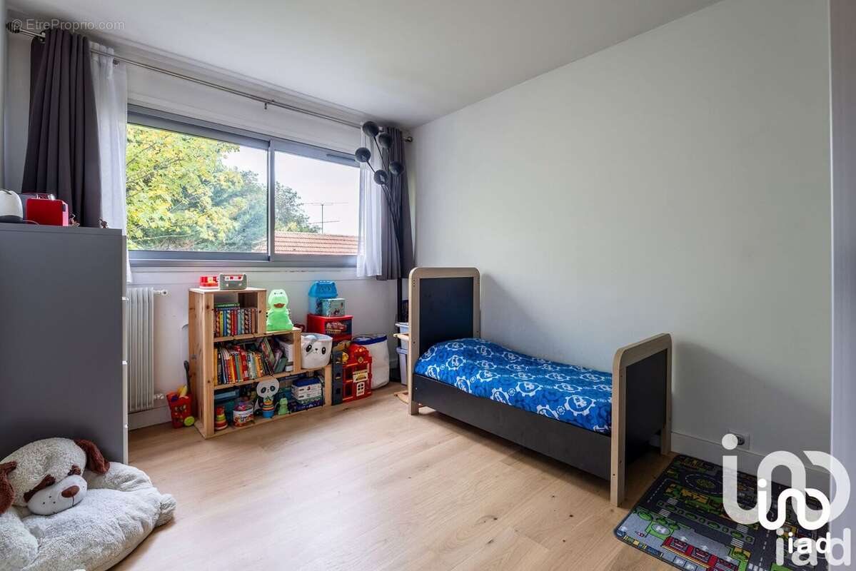 Photo 2 - Appartement à LONGJUMEAU