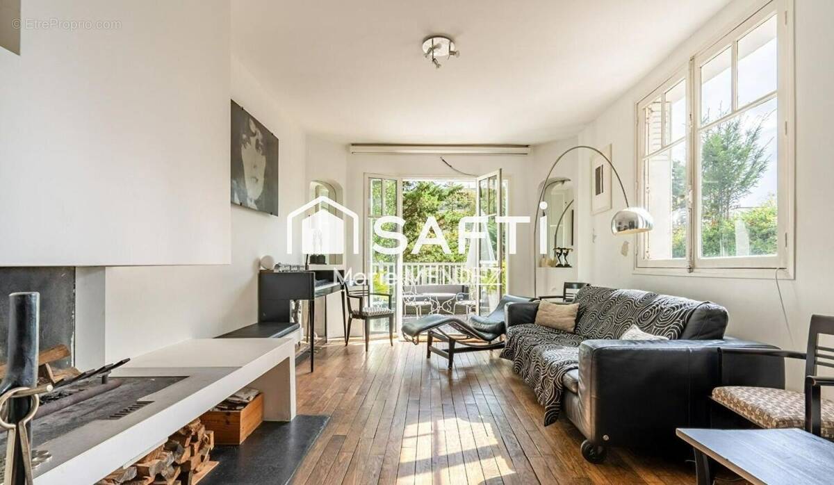 Photo 1 - Maison à LE PECQ