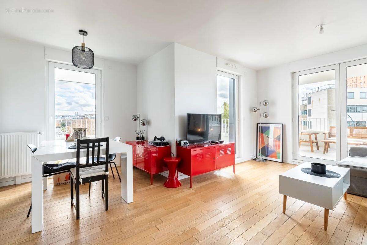 Appartement à CLICHY