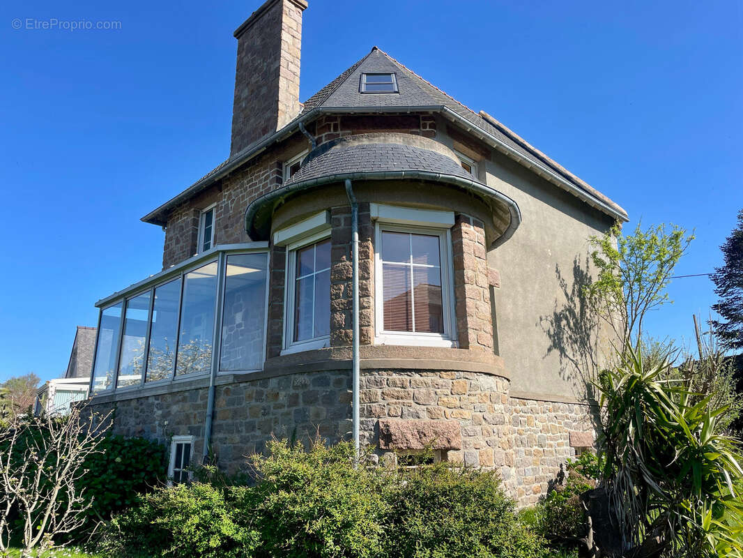 Maison à TREBEURDEN