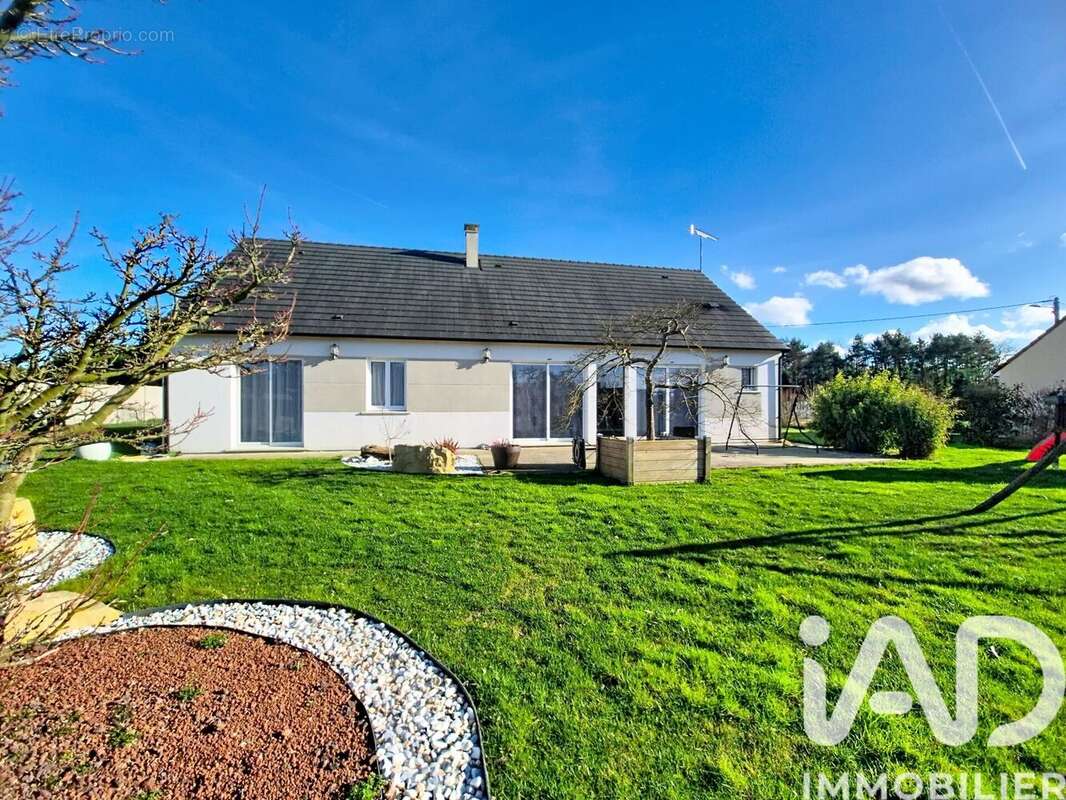 Photo 2 - Maison à VARENNES-CHANGY