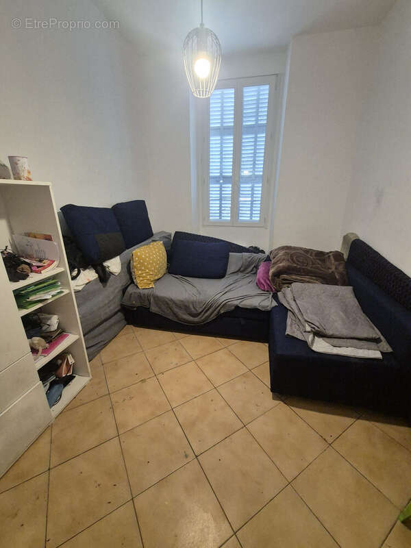 Appartement à MARSEILLE-2E