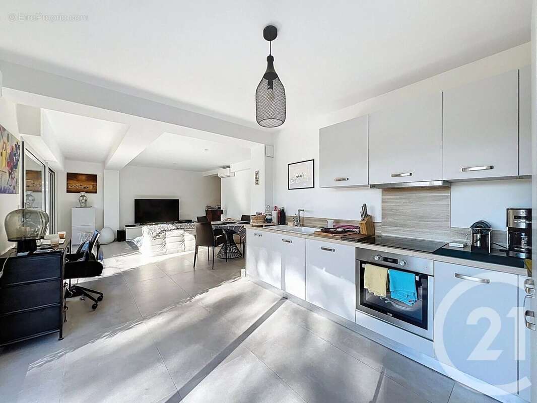 Appartement 79 m² à Mouans-Sartoux  - photo 6