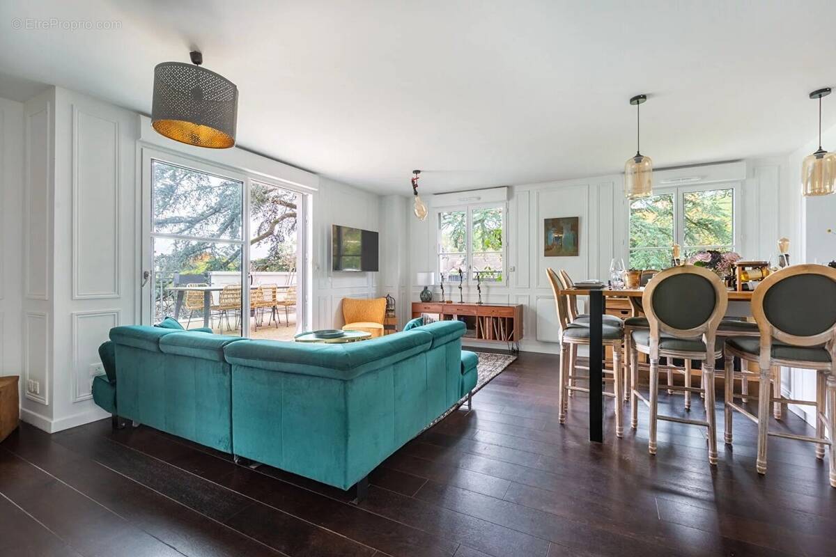 Appartement à BOUGIVAL