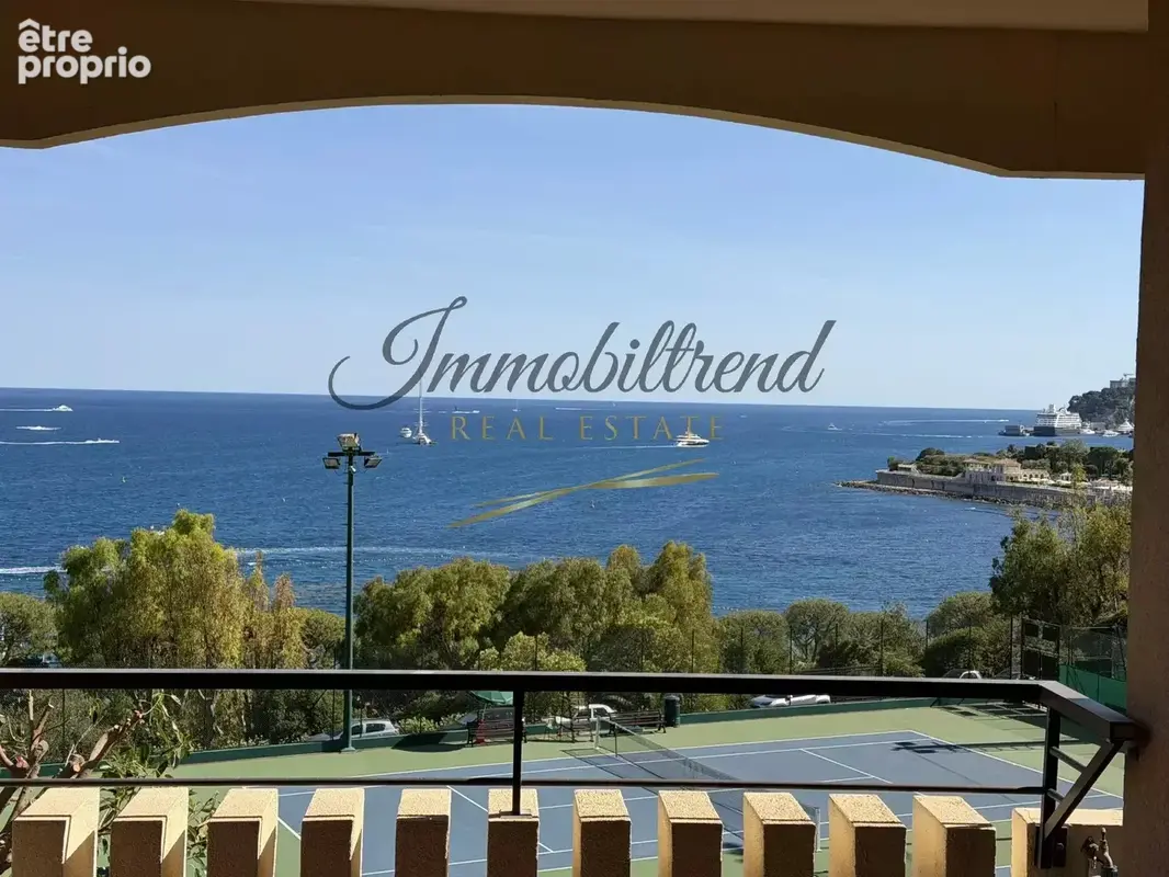 Appartement à ROQUEBRUNE-CAP-MARTIN