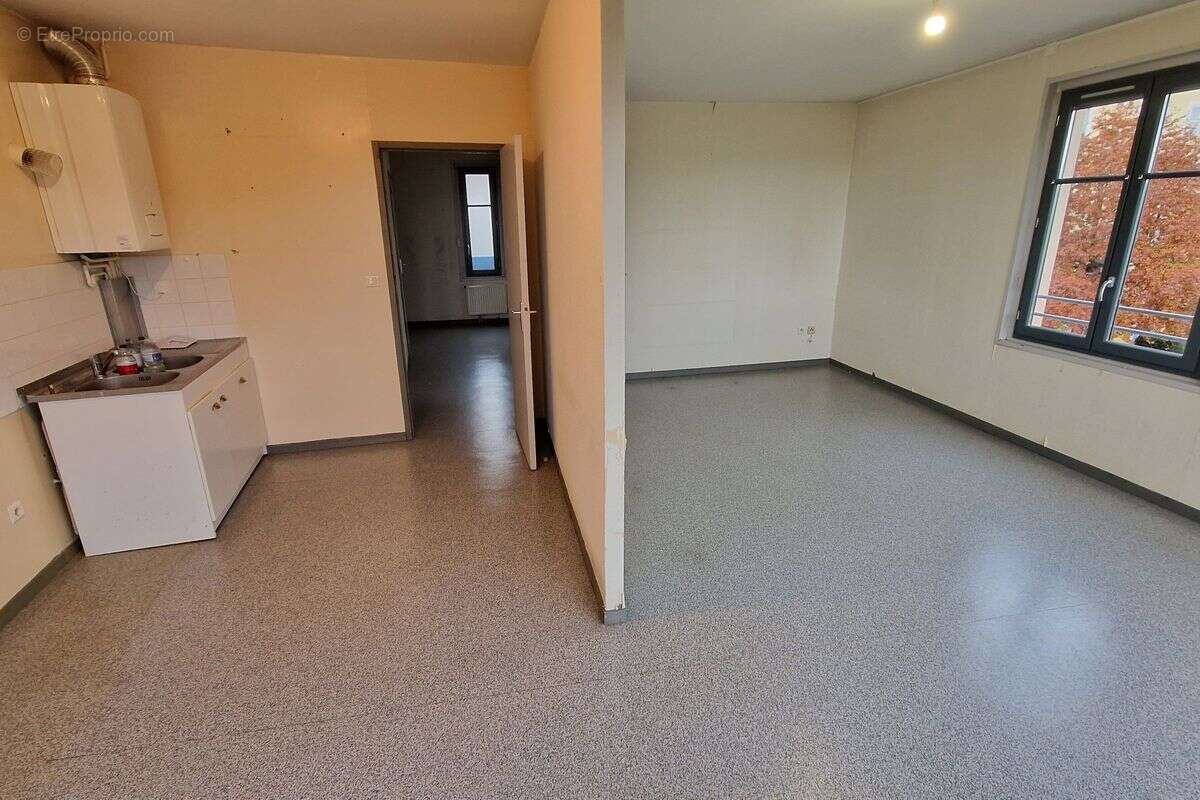 Appartement à THIZY
