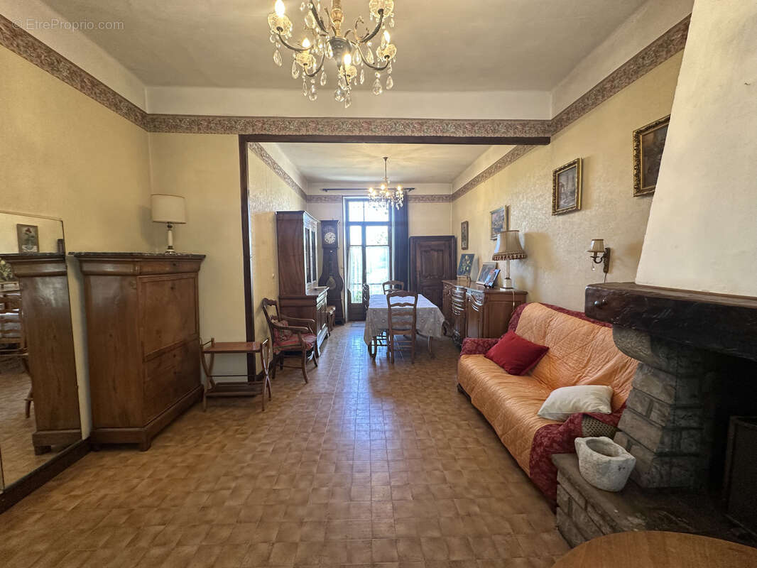 Maison à NIMES