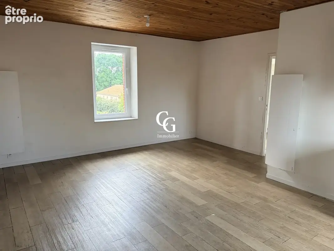Appartement 66 m² à Saint-Leger-Les-Vignes  - photo 2