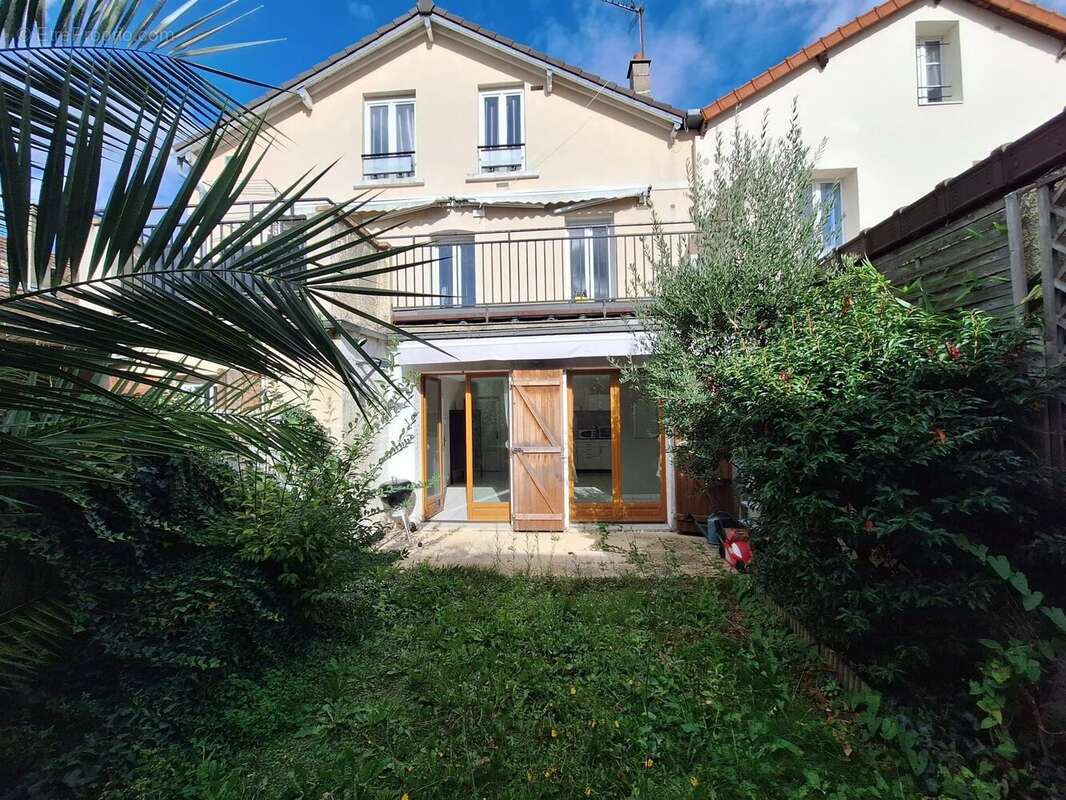 Appartement à IVRY-SUR-SEINE