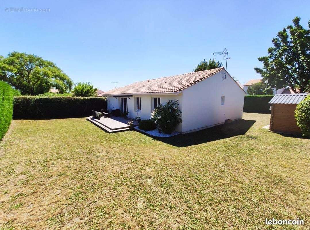 Maison 89 m² à Blaye  - photo 2