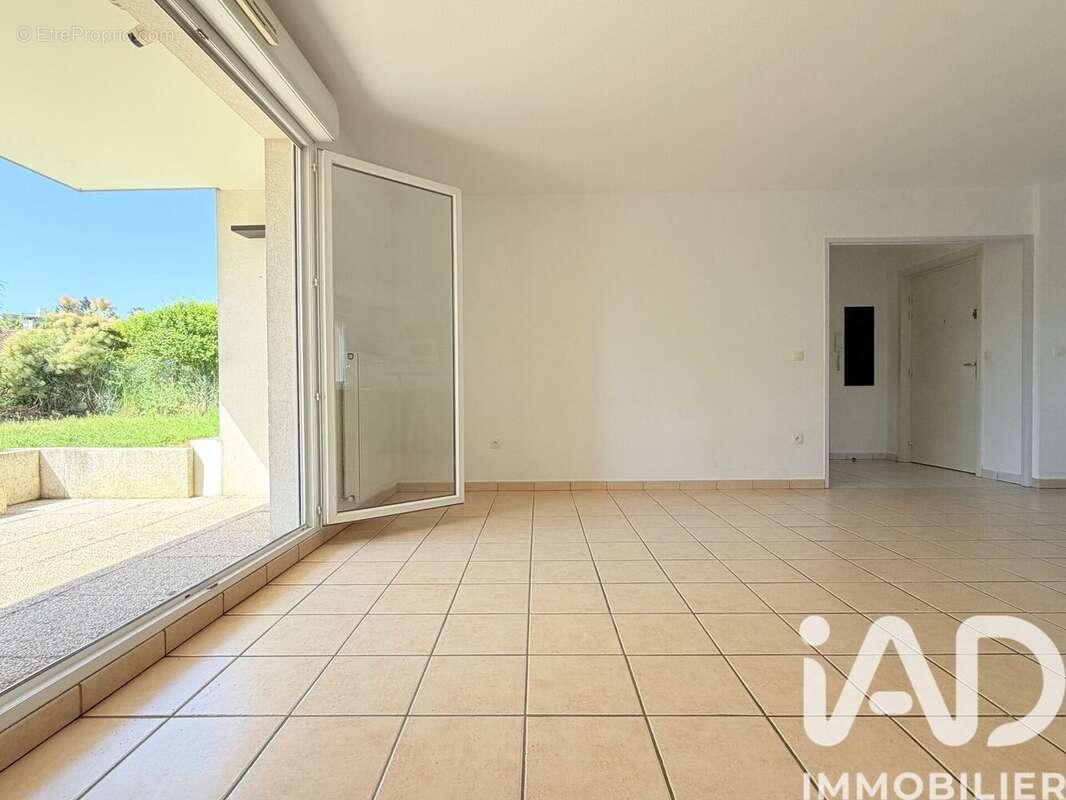 Photo 8 - Appartement à ECHIROLLES