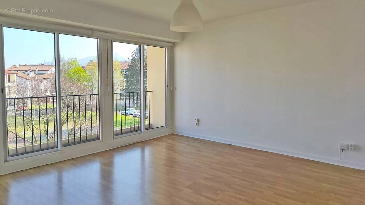 Appartement à SAINT-JEAN-DE-LUZ