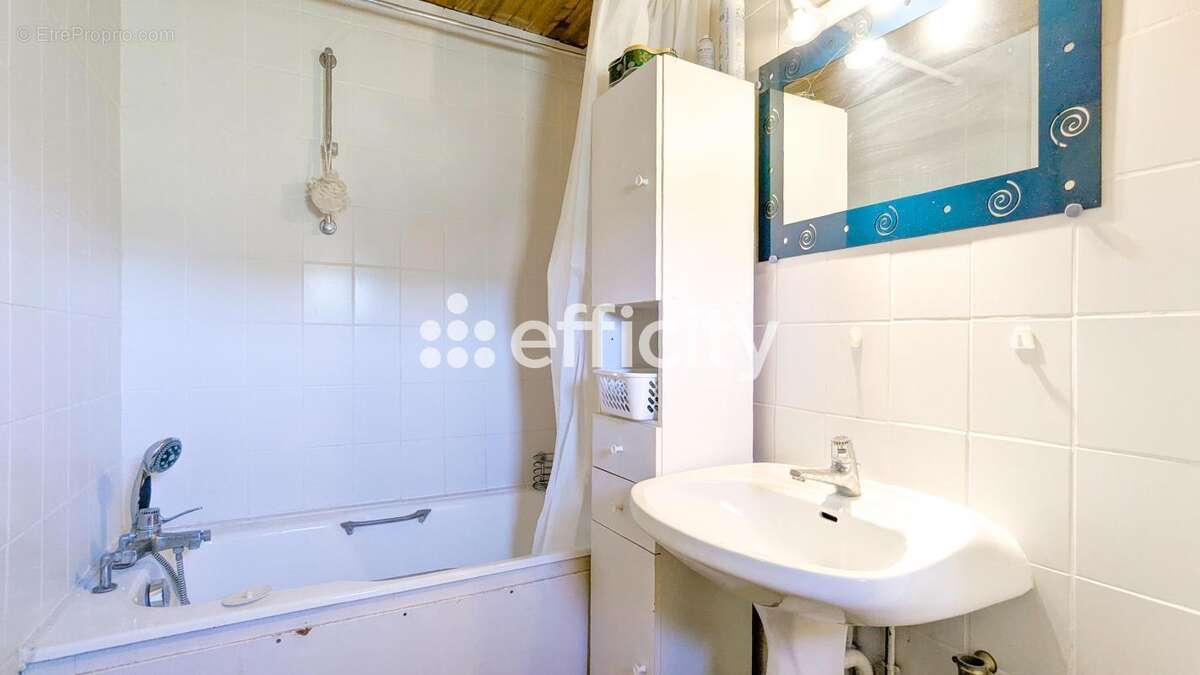 Maison 145 m² à Cruzille  - photo 11