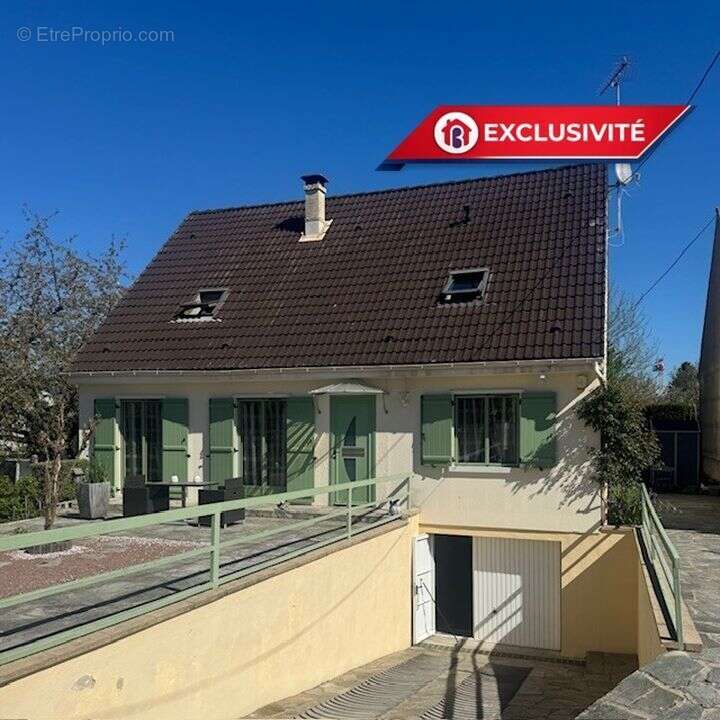 Maison à MORIGNY-CHAMPIGNY