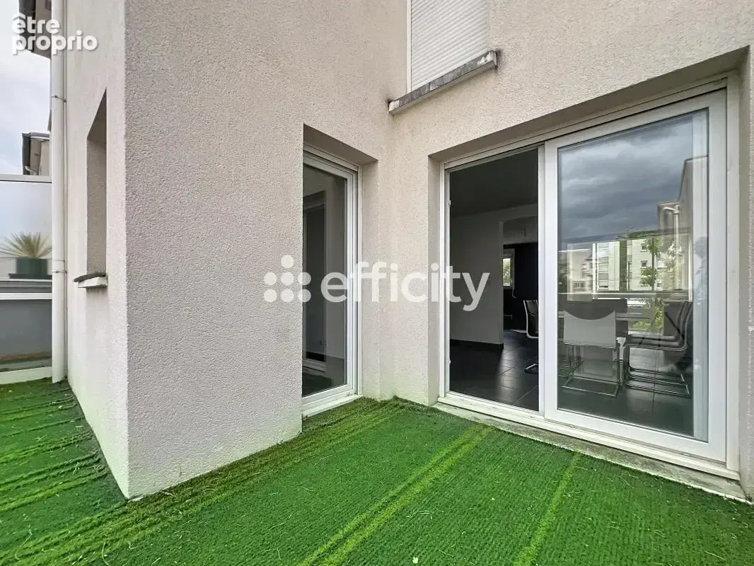 Maison 97 m² à Joue-Les-Tours  - photo 2