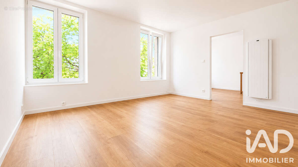 Appartement 64 m² à Charleville-Mezieres  - photo 2