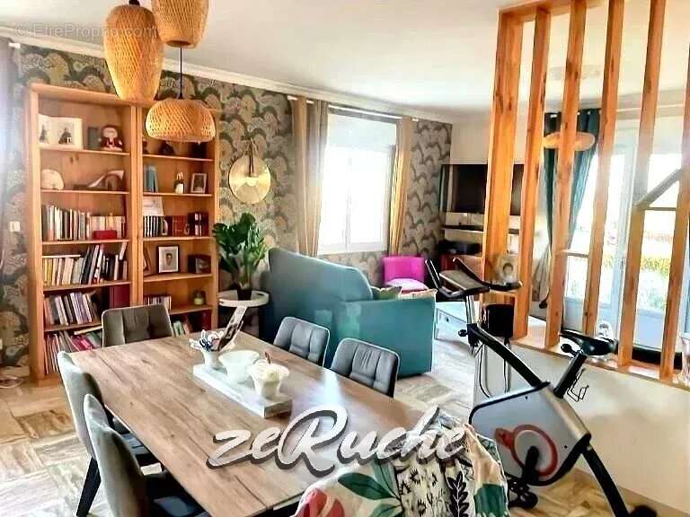 Maison à SAINT-COME-DE-FRESNE