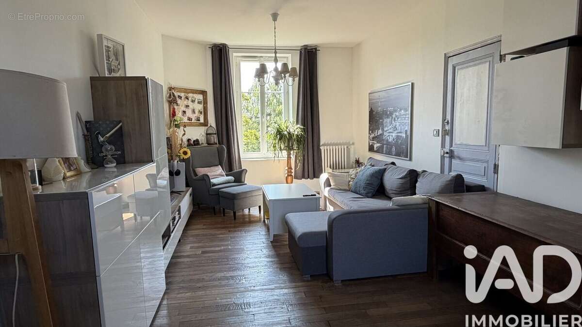 Photo 4 - Maison à VIERZON