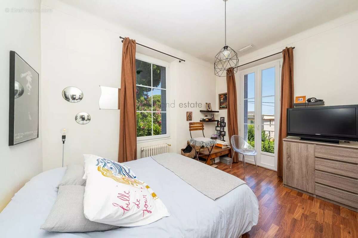Maison à CANNES