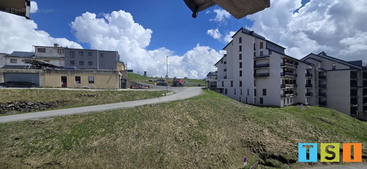 Appartement à MAYREGNE