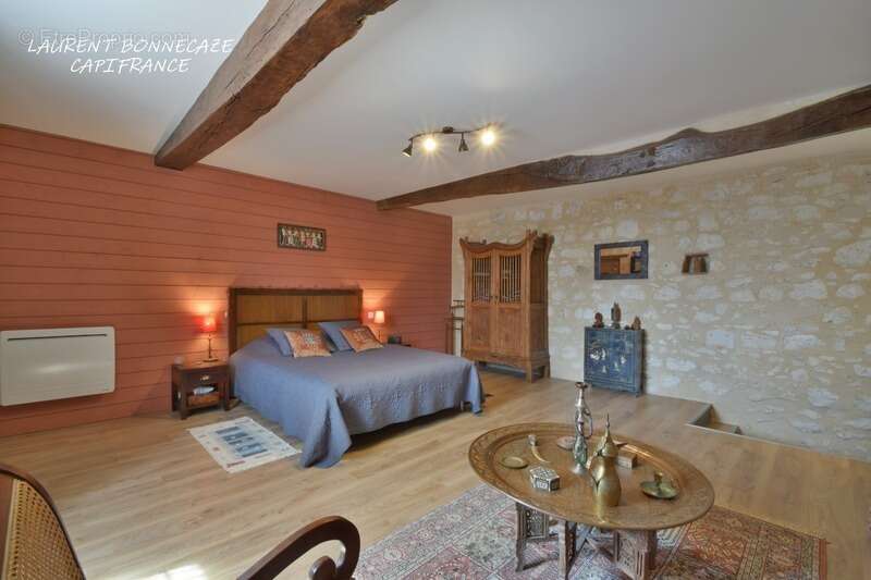 Dpt Tarn et Garonne (82), à vendre proche de MAUVEZIN et BEAUMONT DE LOMAGNE  maison T5 - photo 2