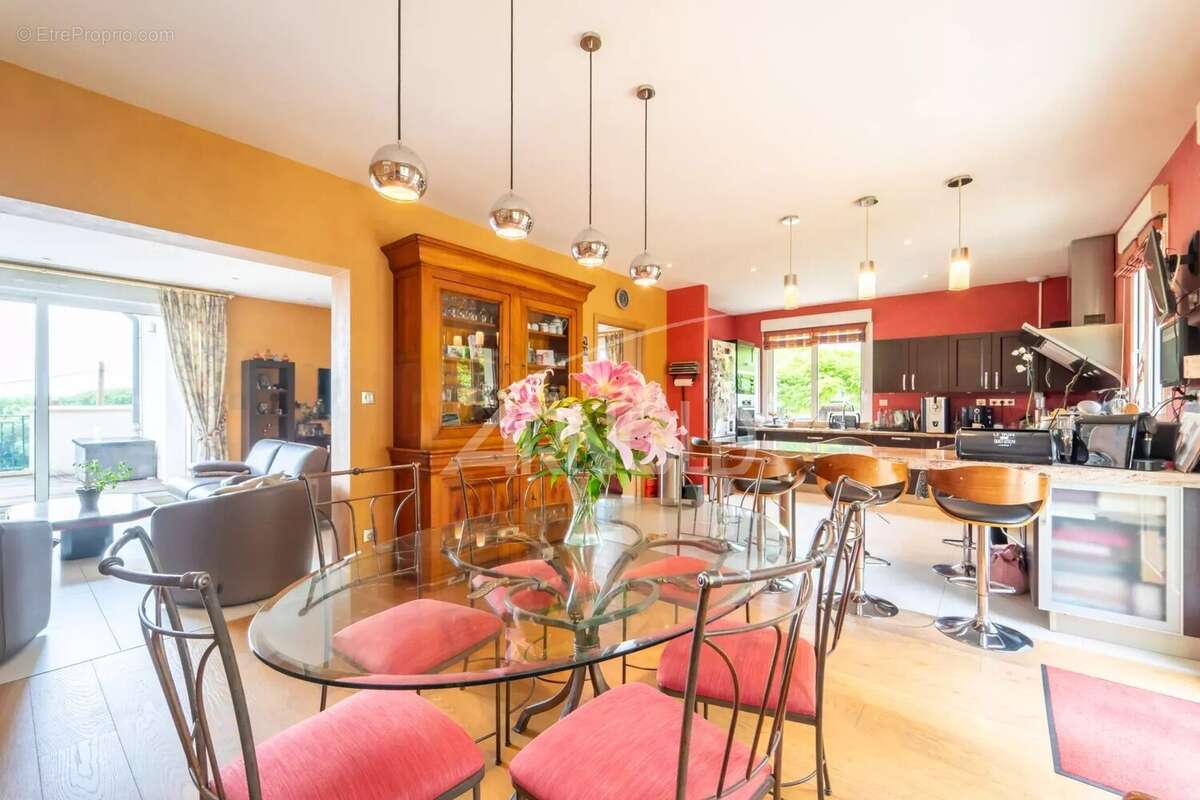 Maison à ATHIS-MONS