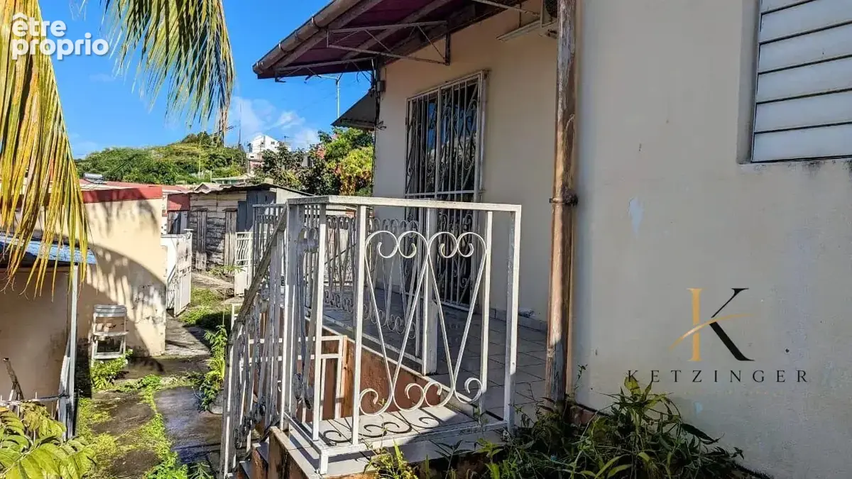 Maison 4 pièces 90 m² à vendre à Basse-Terre (97100) - photo 3