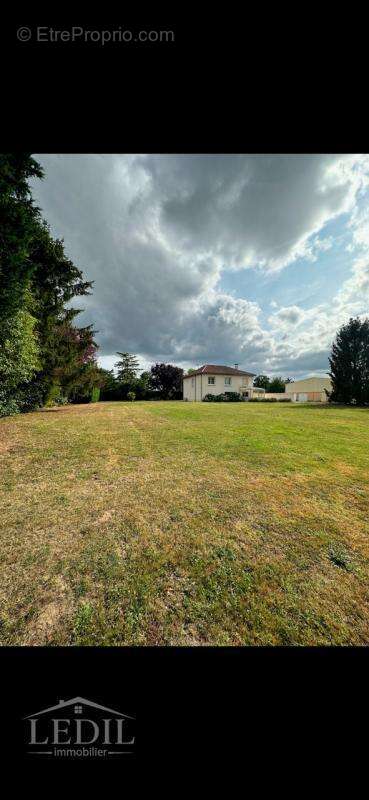 Maison à SAINT-LAURENT-DES-VIGNES