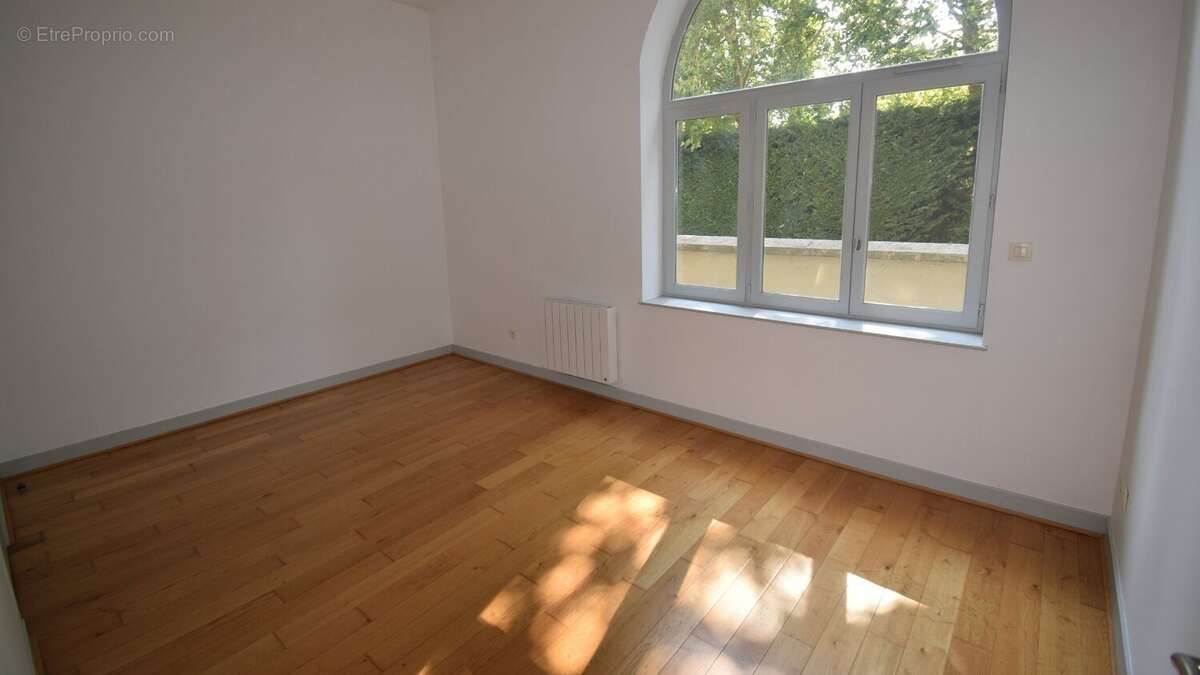 À VENDRE - Appartement T5 122,89 m² avec terrasse proche des Parcs - photo 12