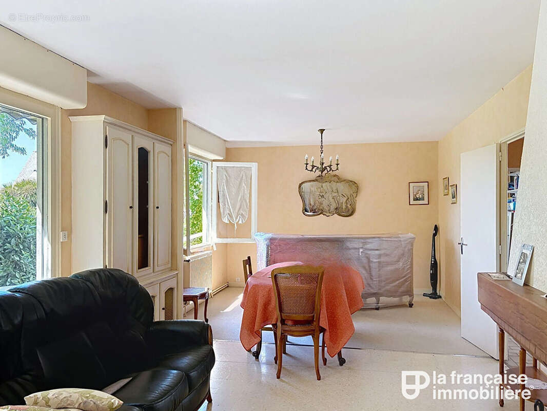 Maison à THORIGNE-FOUILLARD