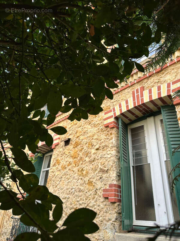 Maison à MAISONS-LAFFITTE