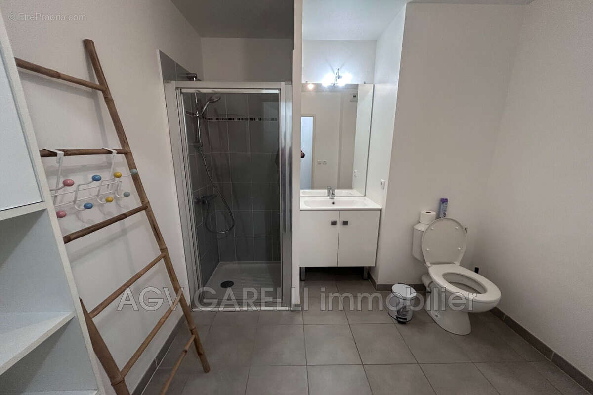 Appartement 38 m² à Toulon  - photo 5