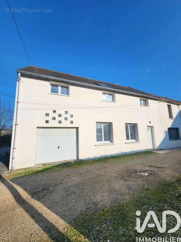 Photo 1 - Maison à CHANGIS-SUR-MARNE