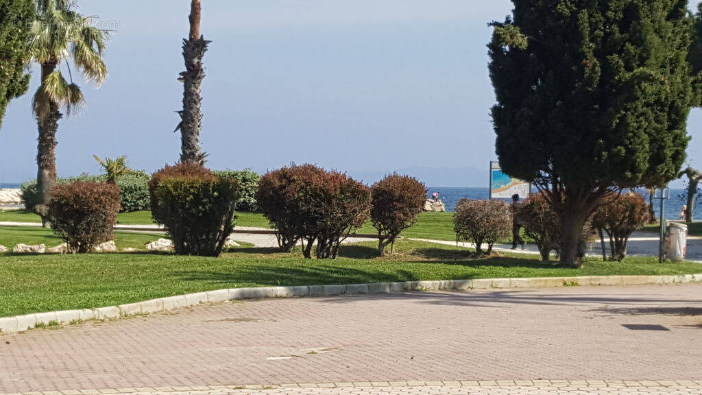 Appartement à LA LONDE-LES-MAURES