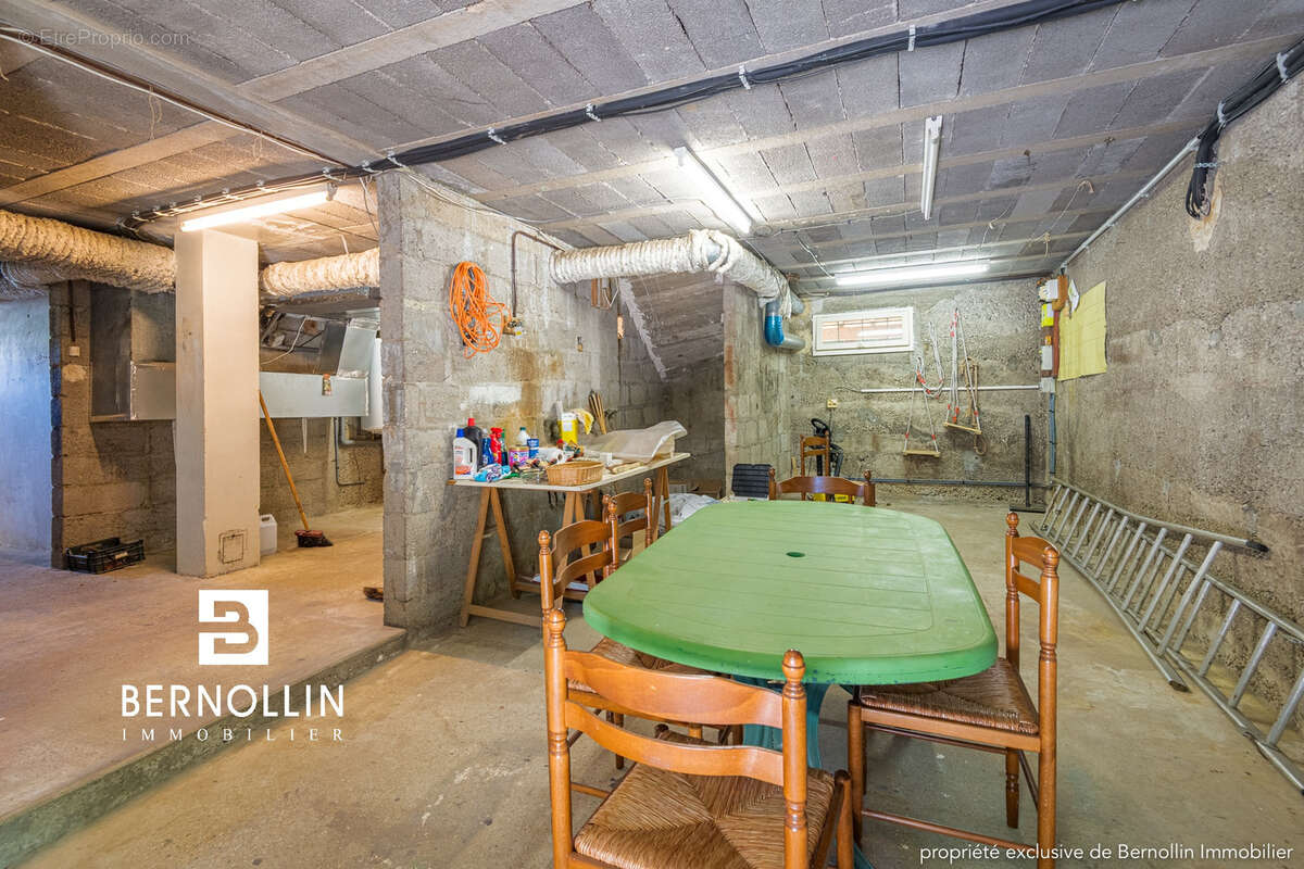 Charmante maison sur sous sol de 113 m2 à Meillonnas. - photo 13