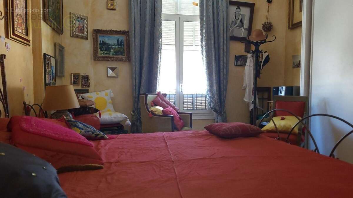 Appartement à MENTON