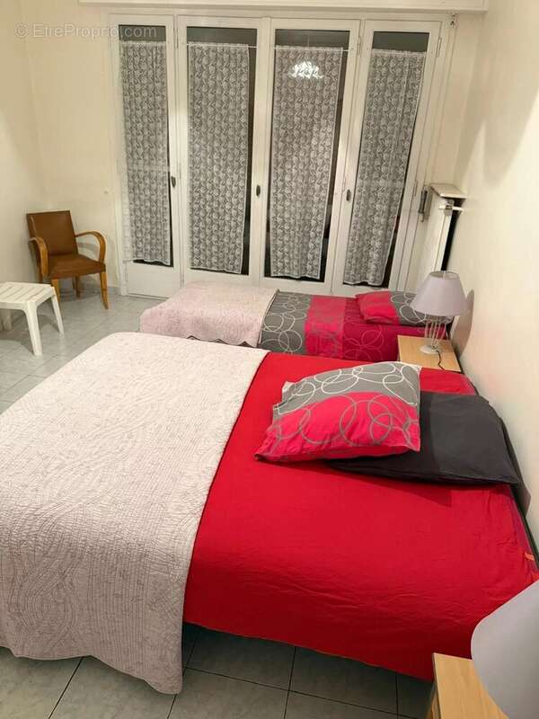 MENTON CENTRE – Grand 3 pièces traversant avec deux terrasses, cave et parking - photo 7