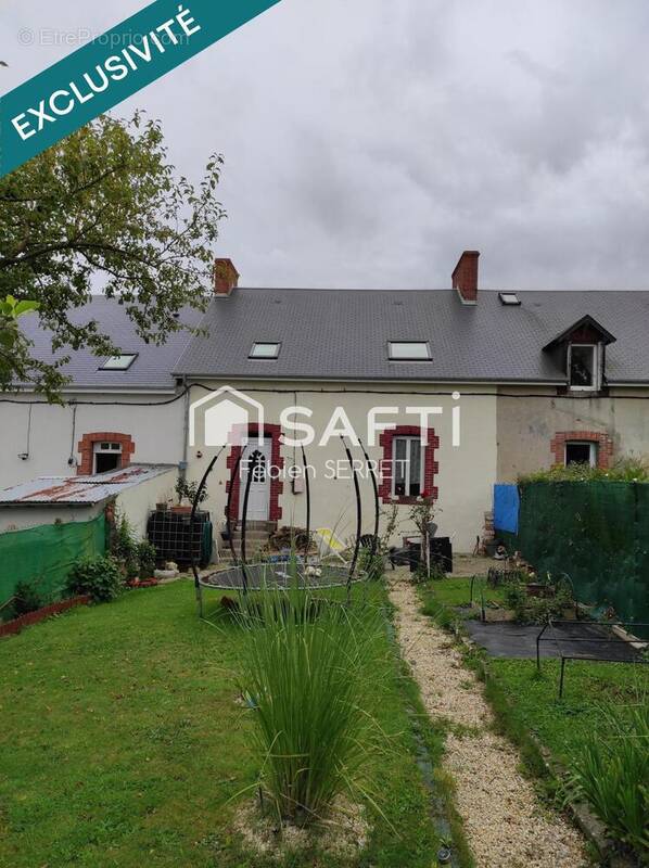 Photo 1 - Maison à JURQUES