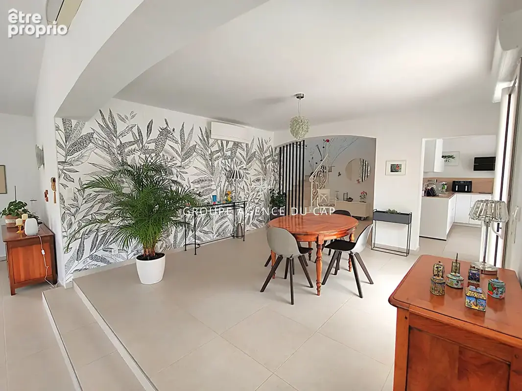 À vendre villa 6 pièces, 185 m² avec 4 chambres piscine et garage, à saint-aygulf - photo 7