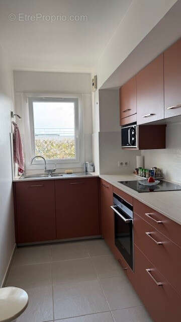 Appartement à LEVALLOIS-PERRET