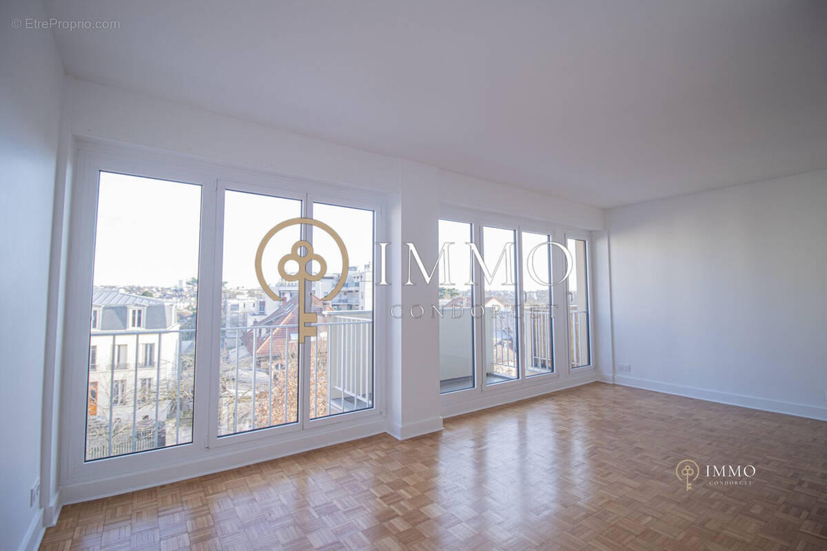 Appartement à BOURG-LA-REINE
