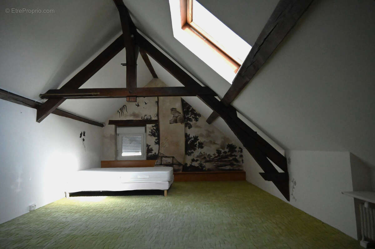 Maison à CURDIN