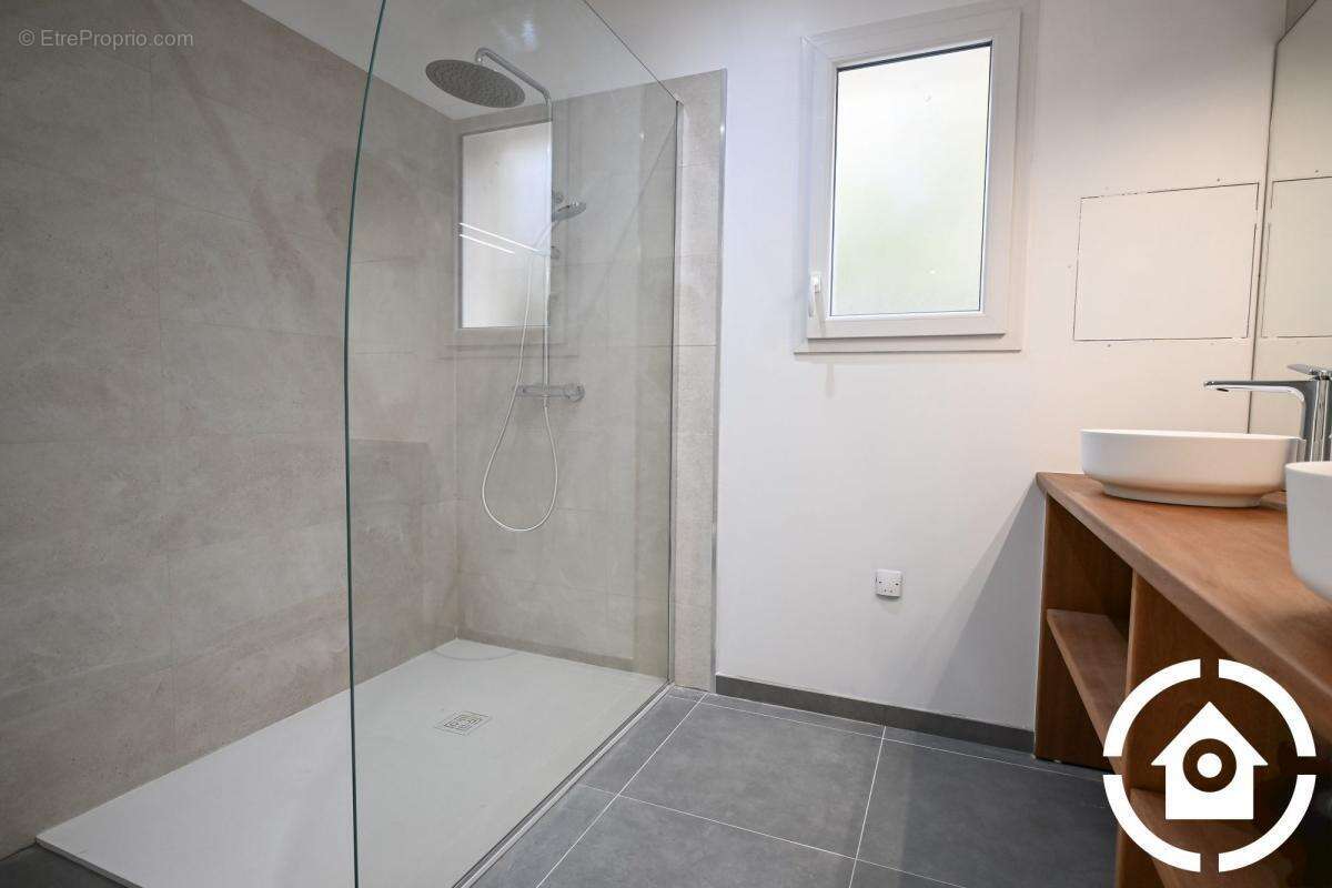 Maison de plain-pied construite en 2024 - photo 18