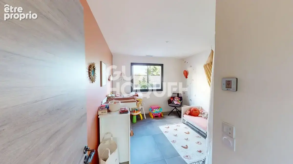 POLLESTRES, Maison récente de plain pied, 4 pièces, garage et jardin avec piscine - photo 9