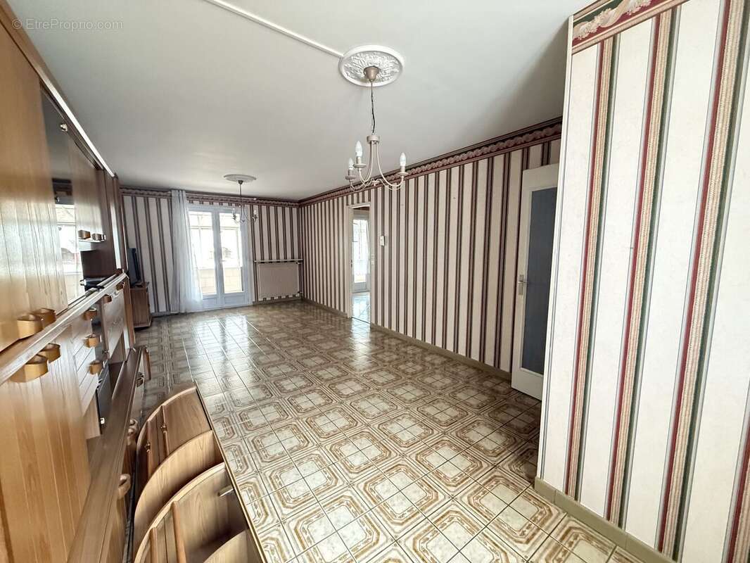 Maison à JOUE-LES-TOURS