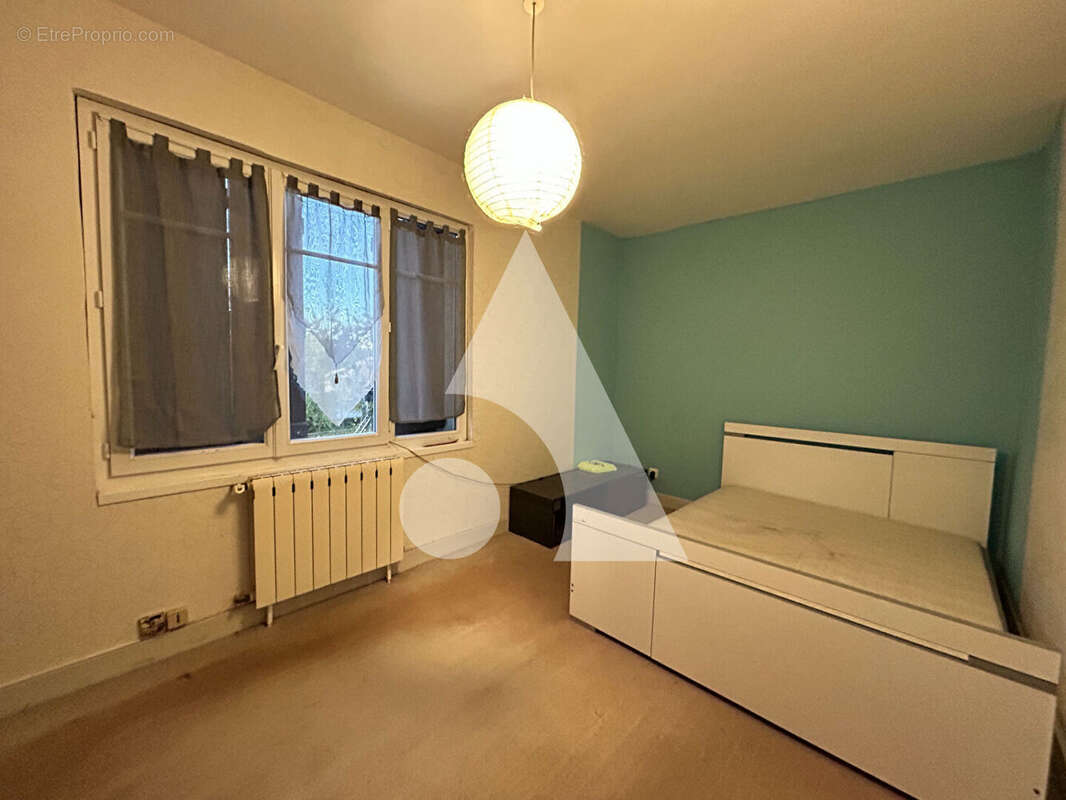 Maison à ANGLARS-JUILLAC