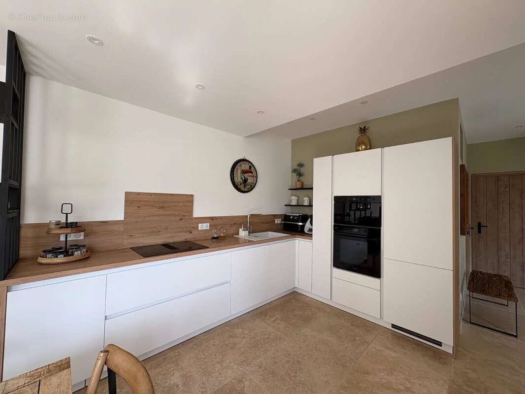 Magnifique maison sur La barben - photo 10