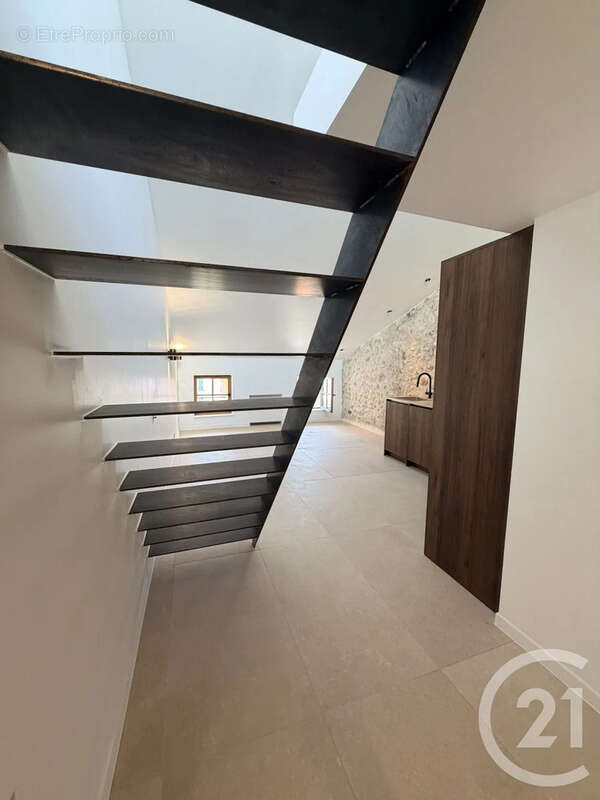 Appartement à VALBONNE