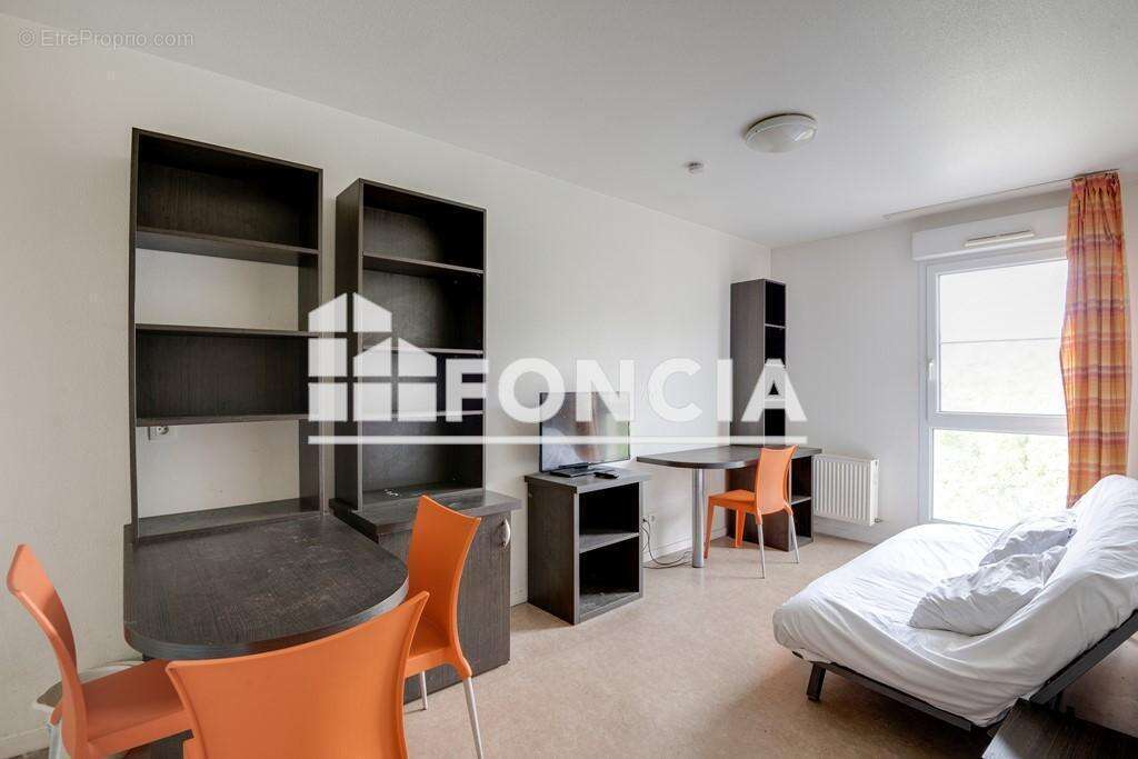 Appartement à LES ULIS